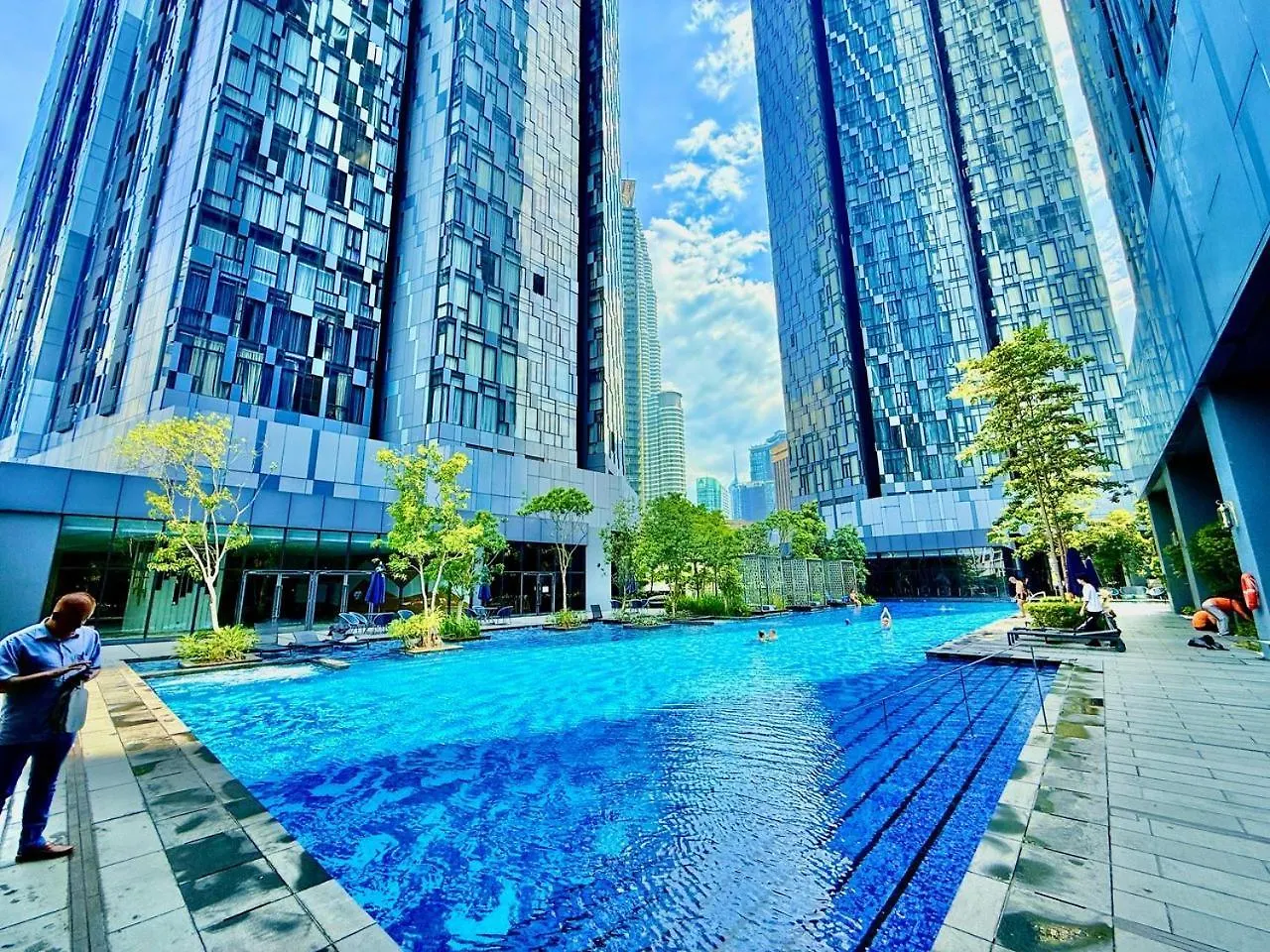 Star Residence Klcc By Sky Pool Kuala Lumpur Malaysia